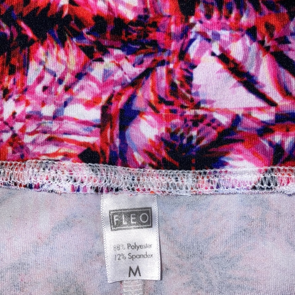 FLEO Refracted Roses 🌹 Shorts SL LRC - Picture 4 of 11